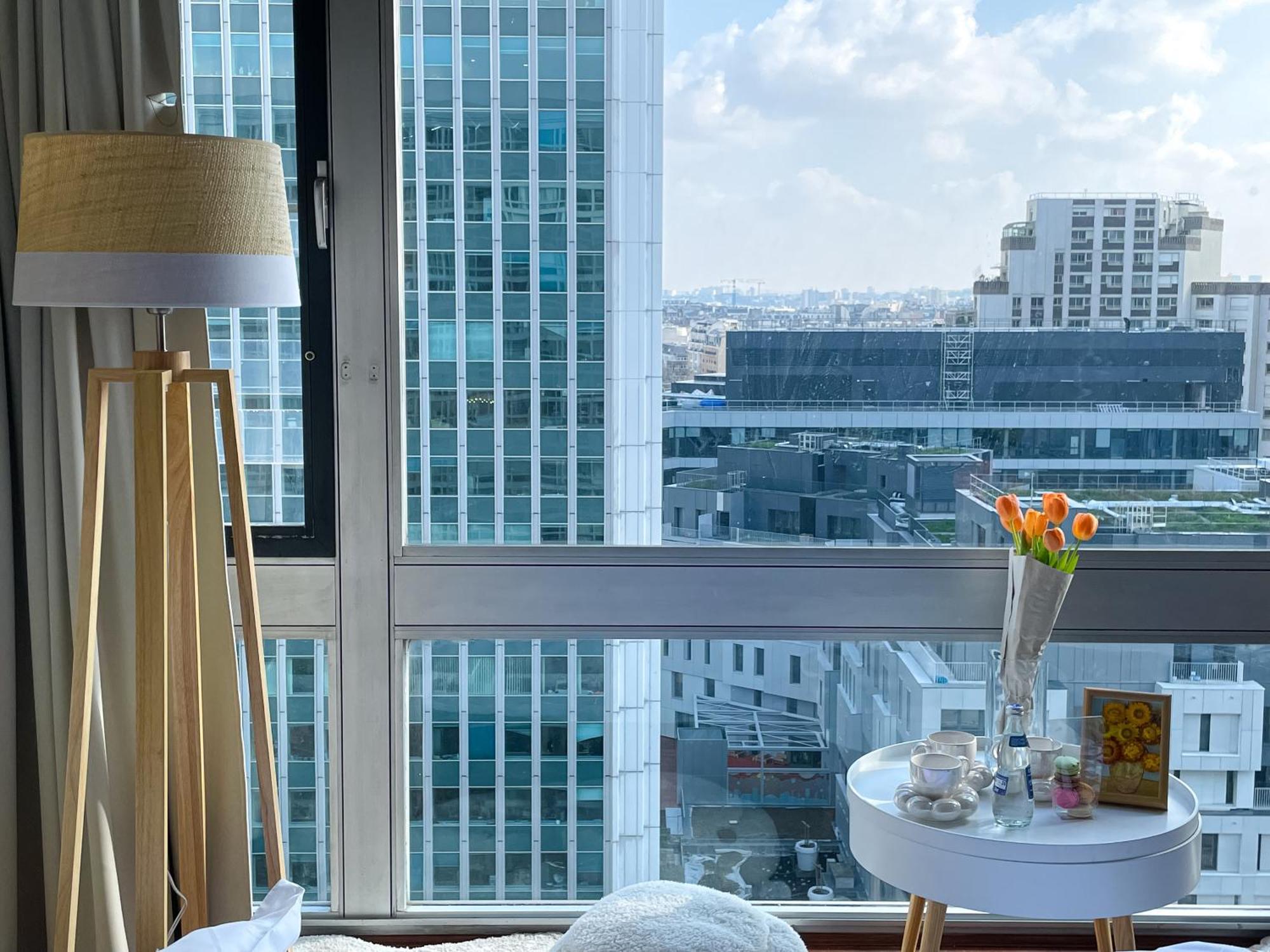Sur Les Hauteurs De Montparnasse Paris Exterior photo
